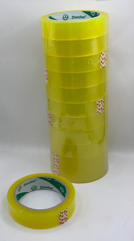 لاصق شفاف رفيع وسط